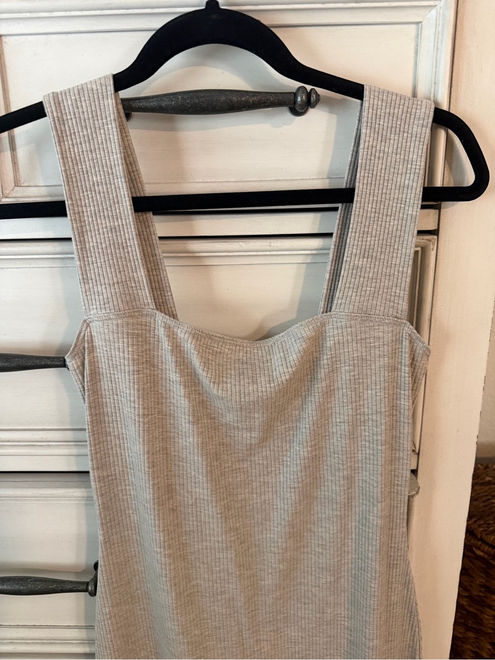 Reformation ribbed maxi dress - Picture 2 of 3